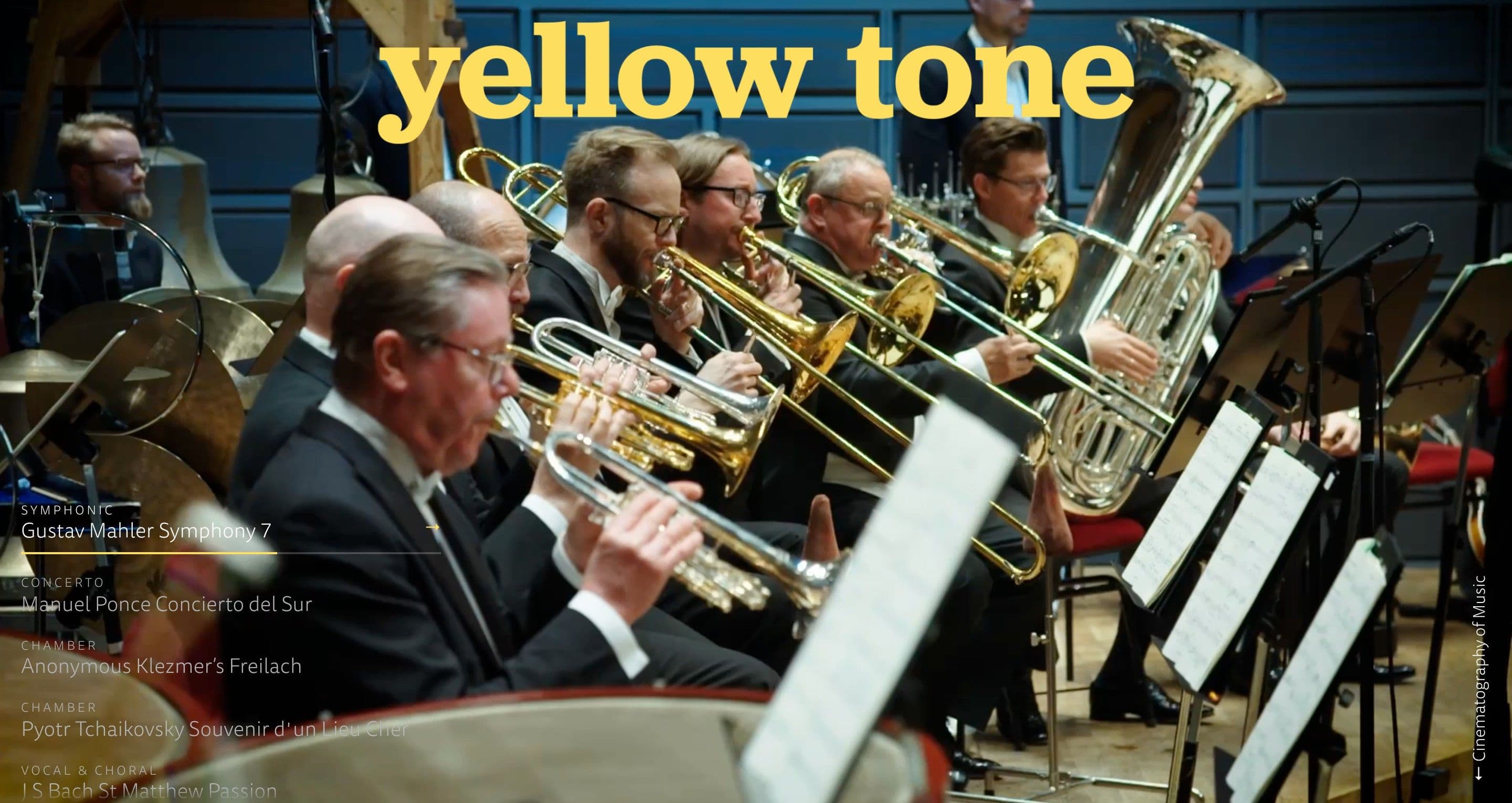 The home page on yellowtone.se, with a brass section of trumpets and tuba behind the list of filmed concerts